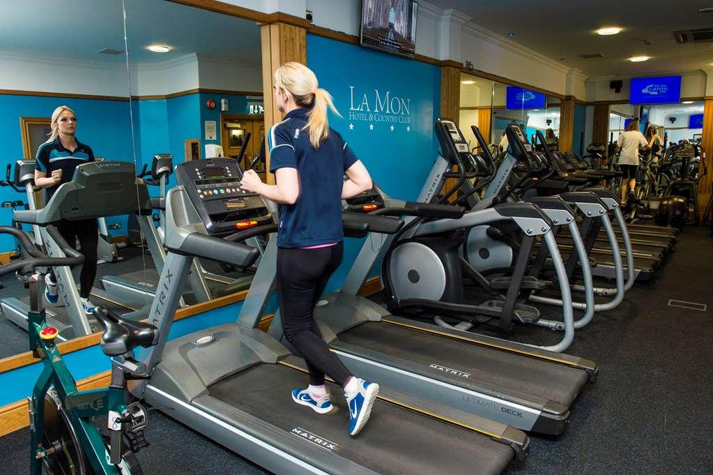 La Mon Hotel & Country Club Castlereagh Facilities photo